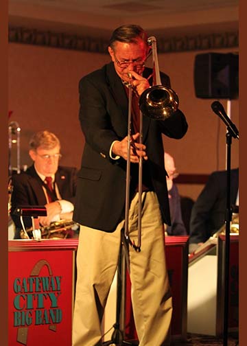 Playing with Bob Havens (Lawrence Welk Orchestra) in 2010